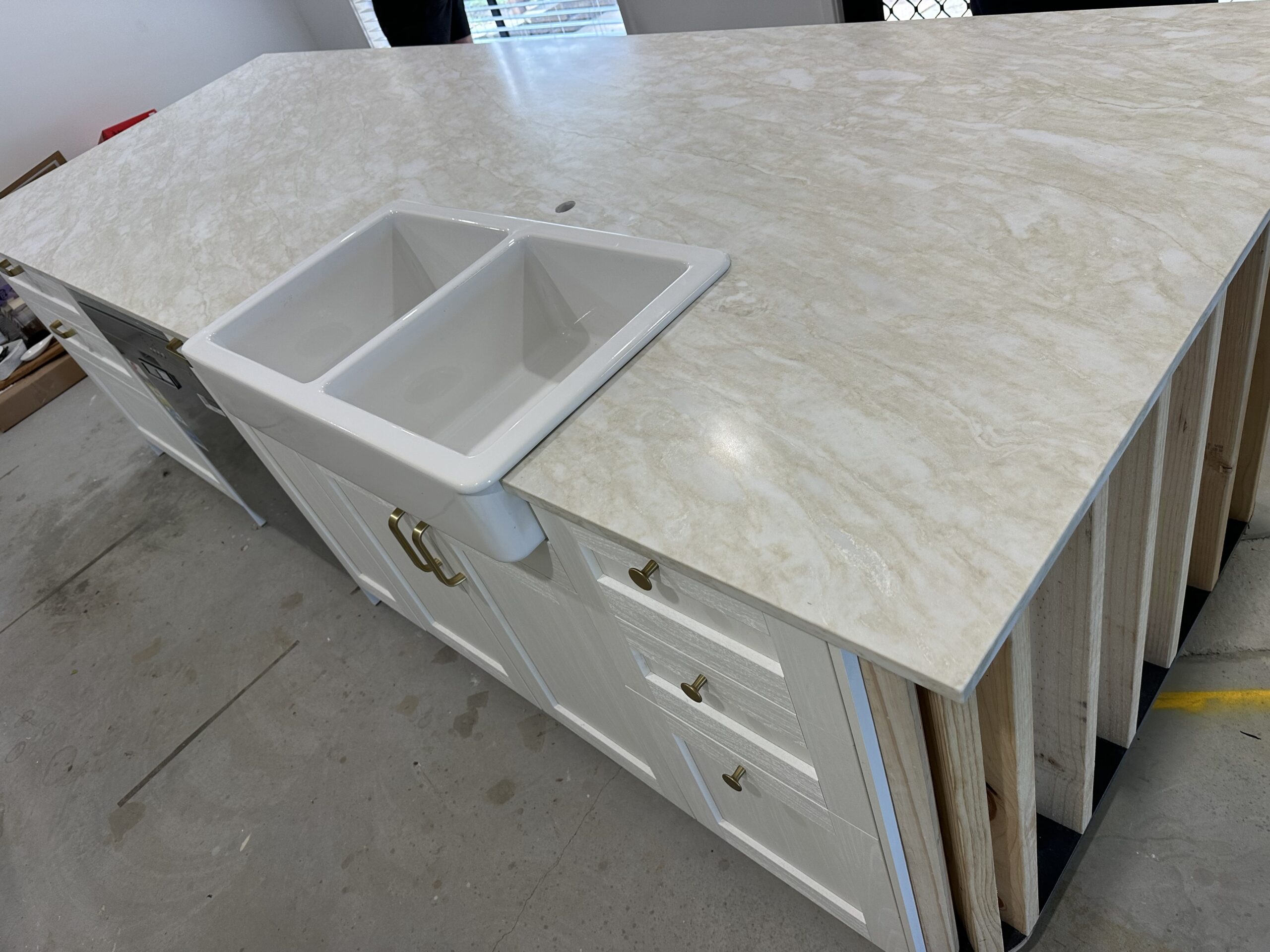 Stone benchtop installation Pakenham Melbourne VIC